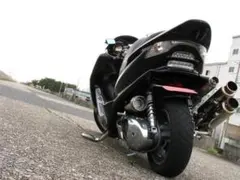 爆光 マジェスティ125 専用 12LED テールユニット　かんたん取り付け