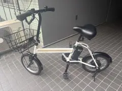 Petite 電動アシスト自転車 シティタイプのサムネイル