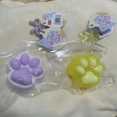 もっちもち！にくきゅうパック - メルカリ