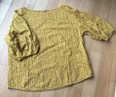 GU 色五分袖ブラウス レース　刺繍