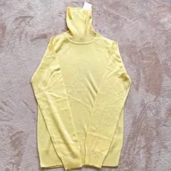 【新品】 UNIQLO マシンウォッシャブル タートルネックセーター M