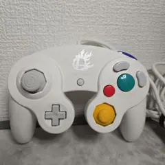 【動作確認済み】ゲームキューブコントローラー　GCコン　　ホワイト　スマブラ