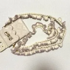 スマホショルダー 手編みハンドメイド フリル×ビーズ_ホワイトピンク