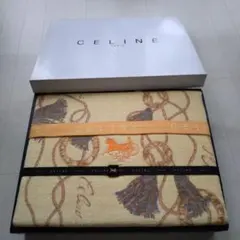 CELINE タオルケット マカダム タッセル柄　レア希少　新品未使用 CELINE タオルケット マカダム タッセル柄 レア希少 新品未使用 - メルカリ