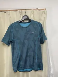 ナイキ NIKE ドライフィット トレーニングTシャツ グリーン Sサイズ