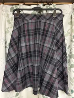 reflect フレアスカート ひざ丈