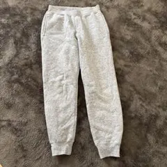 ユニクロ 裏ボアスウェットパンツ 140