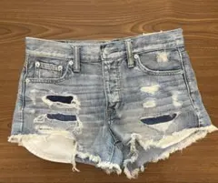 ダメージデニムショートパンツ　ライトブルーのサムネイル