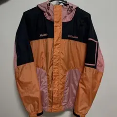 コロンビア(Colombia)エクストララージ(xlarge)ナイロンジャケット