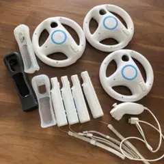 ニンテンドー　任天堂　Wiiリモコン　ハンドルリモコンカバー　ヌンチャク
