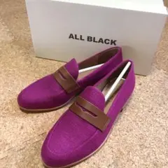 ◇新品◇ オールブラック　パンプス　ローヒール　ローズバッドのサムネイル