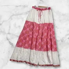 レディースフレアスカート キラキラ柄物ピンク✖︎ホワイト ウエストゴム