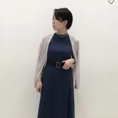 ユニクロ ライトVネックカーディガン