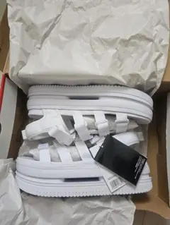 ナイキ　サンダル