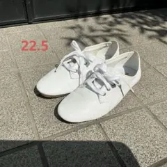Puma ホワイト レザースニーカー