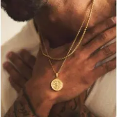 ゴールド コンパス マルチレイヤー ペンダント ネックレス