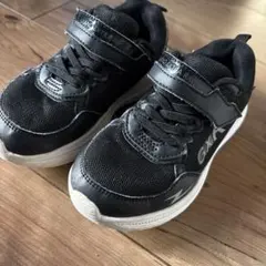 キッズスニーカー　18.0cm