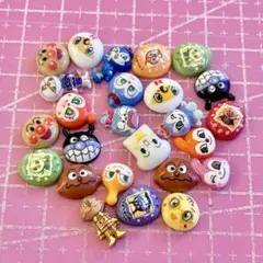 ネイルパーツ☆25個☆アンパンマンのサムネイル