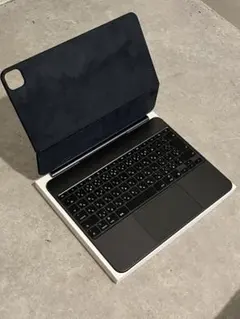 ジャンク品】iPad Air 13インチ (M2) ブルー ロック解除済 - メルカリ