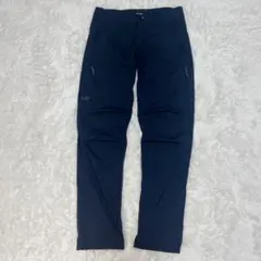 美品✨ARC'TERYX STOWE PANT ストウパンツ　W30 ネイビーのサムネイル