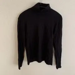 UNIQLO ブラック タートルネック セーター S