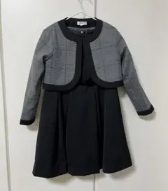 Item thumbnail for item b6b8a20f-ad14-4c8d-8a1d-44e6f23a0725