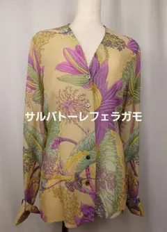 【美品】サルバトーレフェラガモ　シルクブラウス　カットソー　アニマル柄　パープル 2026年最新】Salvatore Ferragamo レディース 長袖 シャツ・ブラウスの