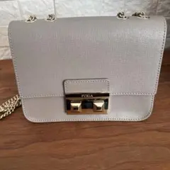 Item thumbnail for item 9a56d4dc-ecb7-4d92-8adc-dae224915cbf