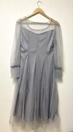 Dazy グレー 長袖 フレアワンピース Lサイズ パーティドレス 結婚式