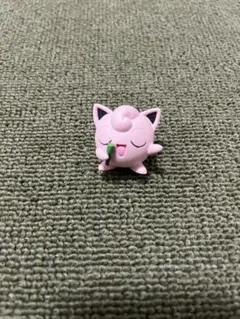 ポケモンフィギュア　プリン