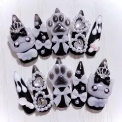 No.647　ネイルチップ 現品 量産型 地雷系 サブカル 平成女児 猫 白 黒