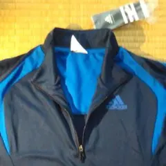 アディダストレーニングシャツ