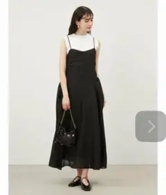 ミラオーエンカットレイヤードパネルボリュームワンピースサイズ0