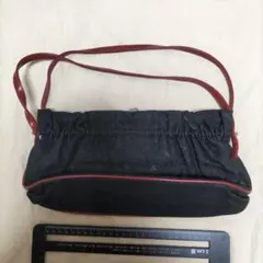デニム黒赤ハンドバッグ