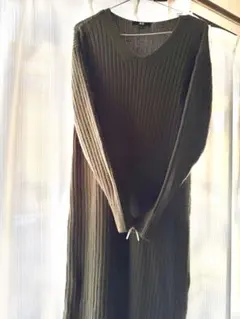 UNIQLO ワイドリブ　Vネック　ニットロングワンピース 2枚セット売り L