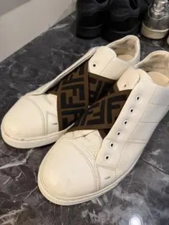 2025年最新】フェンディ スニーカーの人気アイテム - メルカリ