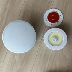 ニトリ LEDミニシーリングライト+USB ライトのサムネイル