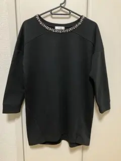 DRESKIP ビジュー付き カットソー