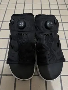 Reebok インスタポンプ フューリー　サンダル ブラック