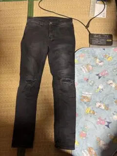 ksupi ブラック ダメージジーンズ 28