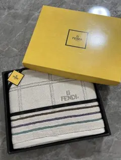 FENDI コットンボアシーツ ズッカ柄 - メルカリ