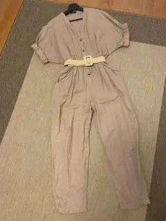 ZARA ベージュ おしゃれなオールインワン 半袖 ウエストベルト付き