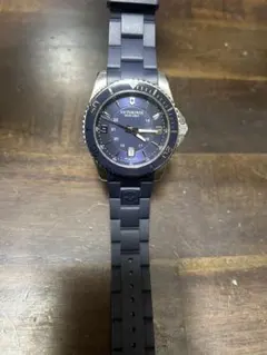 Victorinox Maverick ダイバーズウォッチ　ネイビーのサムネイル