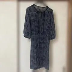 ネイビー・柄ワンピース