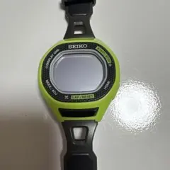 SEIKO デジタル腕時計 ライムグリーン