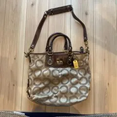 新品未使用　コーチ　ハンドバッグ