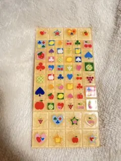 【貴重】太陽にあてると色が変わるタイルシール 平成 当時 2026年最新】タイルシール 平成の人気アイテム - メルカリ