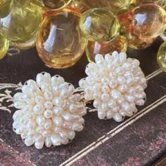 真珠　ライスパール　お花モチーフ　ヴィンテージ イヤリング