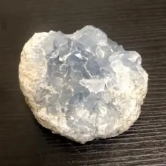 国産鉱石】青瑪瑙 28g 青森産 ブルーアゲート 津軽錦石 - メルカリ