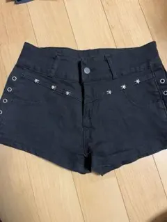 Wilful 黒 ハイウエストショートパンツ